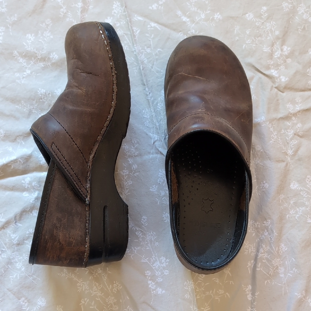 Brown Dansko Clogs Size 40